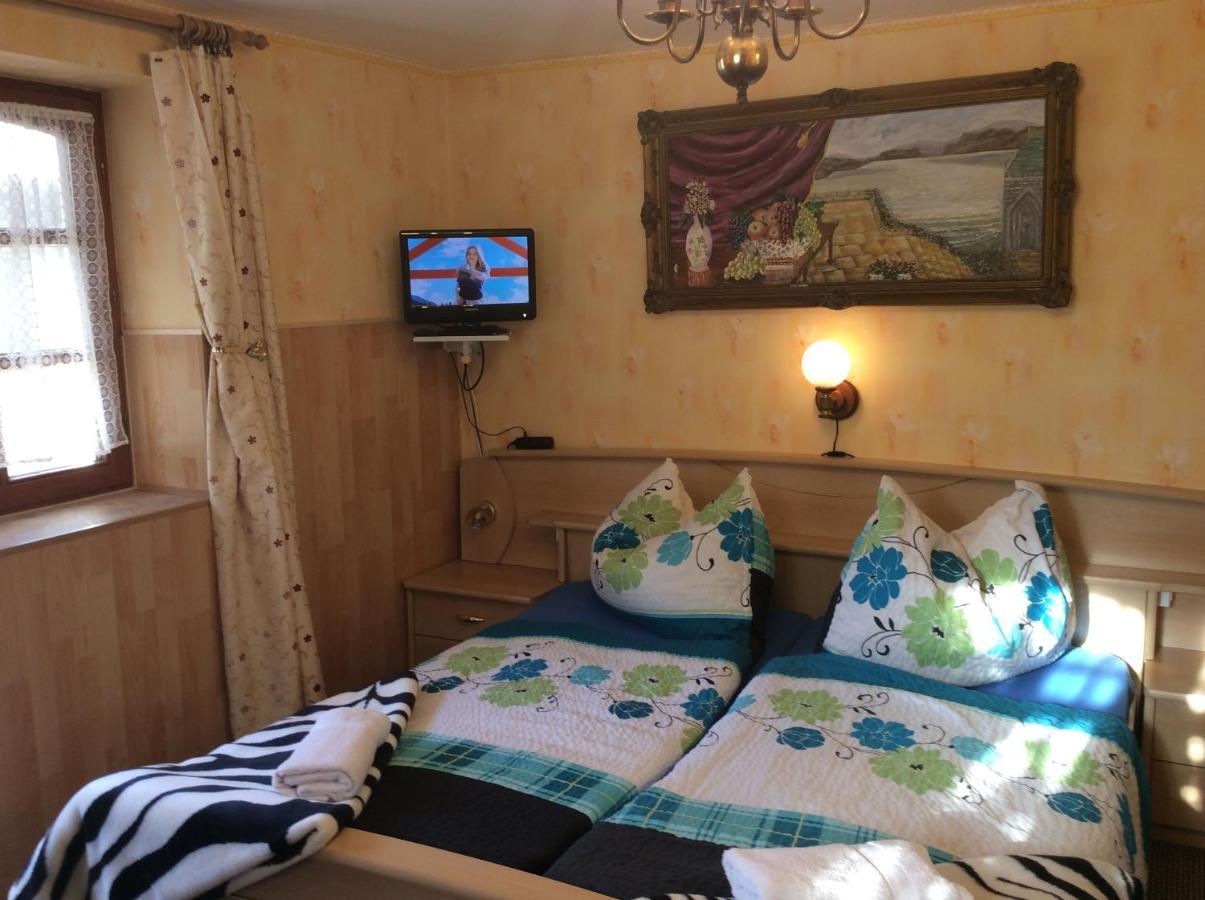 Ilona Kis Kastely Panzio Hotel Keszthely Eksteriør billede