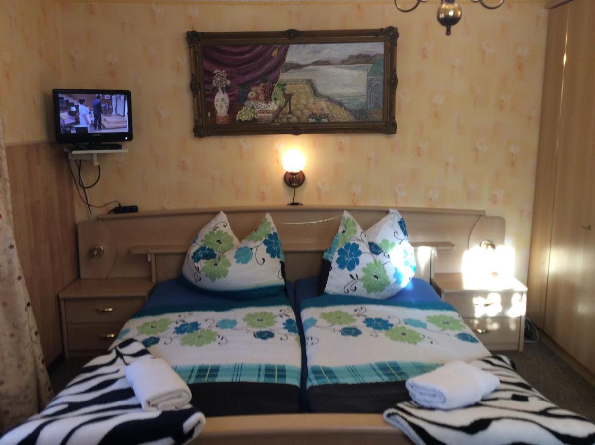 Ilona Kis Kastely Panzio Hotel Keszthely Eksteriør billede